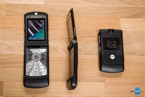 05 Oct 2021; Lol. . Motorola razr v3 in 2021
